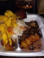 Combinación De Pollo Y Cerdo